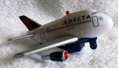 Toytech Delta Airlines Pullback Plane with Lights and Sounds 4" Long