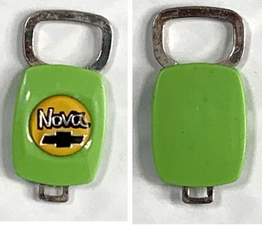 Vintage Nova Logo Plastic Metal Key Ring Fob Holder Green