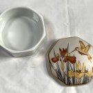 Hummingbird Ceramic Trinket Box Gold Accents Action Japan Made 3" Across Hummingbird Ceramic Trinket Box Gold Accents Action Japan Made 3" Across