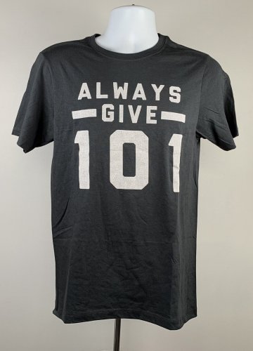 Wild Turkey Kentucky Bourbon Whiskey Always Give 101 T Shirt Mens Small 50/50