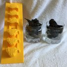 2 Cutty Sark 500th Anniversary Glasses and Plastic Ice Cube Tray Clipper Ships