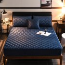Premium Crystal Fleece Padded Bed Cover