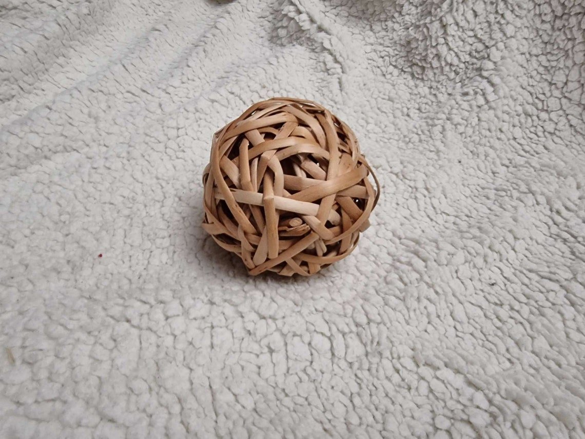 Handwoven 3 Pack Willow Balls Toy - Ball Willow Toys for Rabbits and other similar size pets Chewing