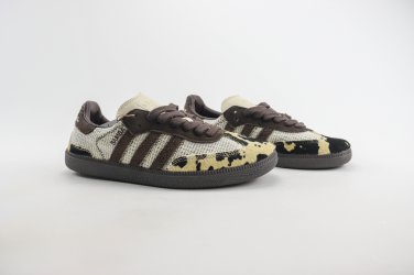 adidas gazelle silver green womens adidas Samba OG notitle Maroon – amzunit main image 0
