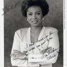 CNN News Anchor LYN VAUGHN Hand Signed Photo 8x10 from 1995