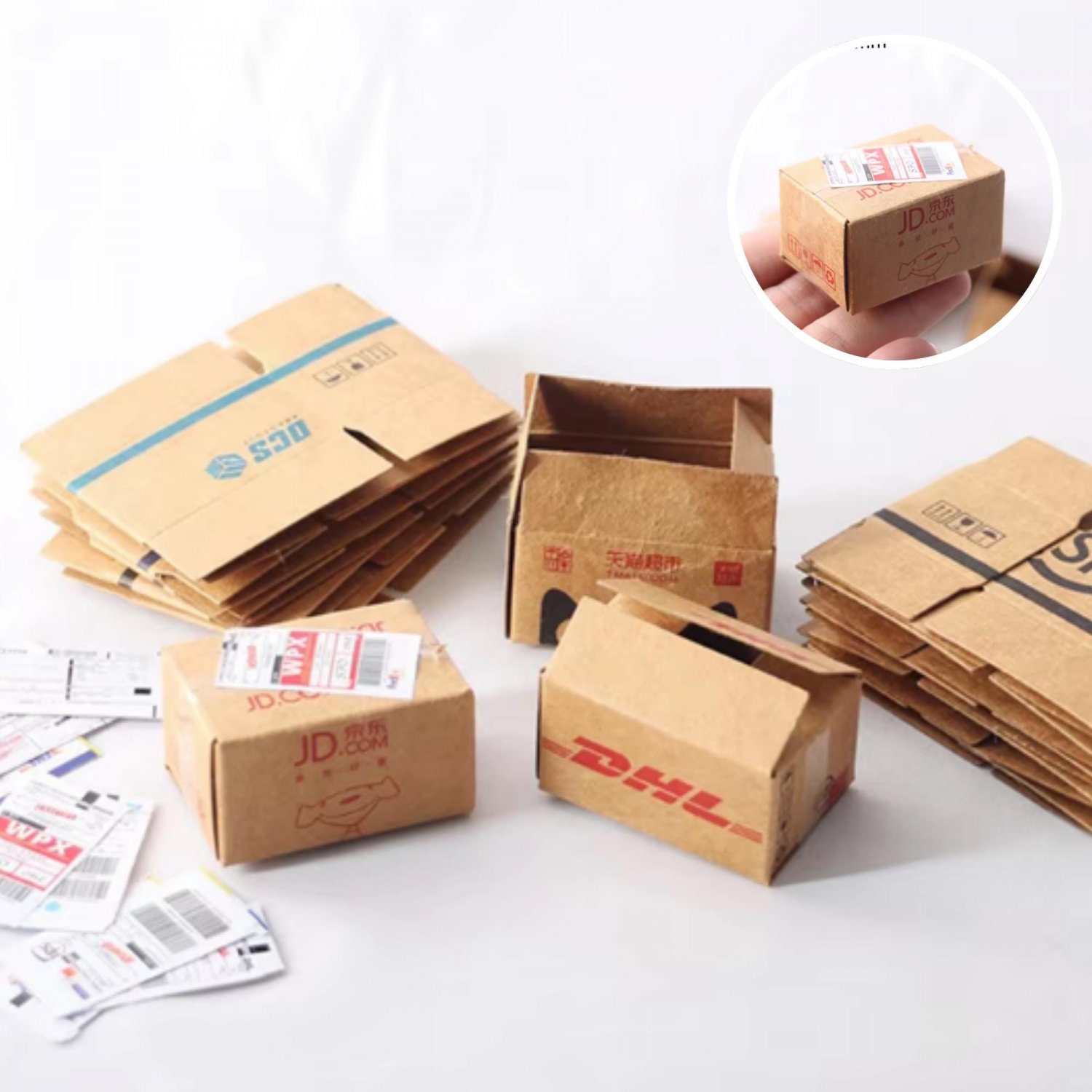 1Set Miniature Express Delivery Box, Tiny Shipping Carton Model, Mini Express Parcel Box Replica, Mi