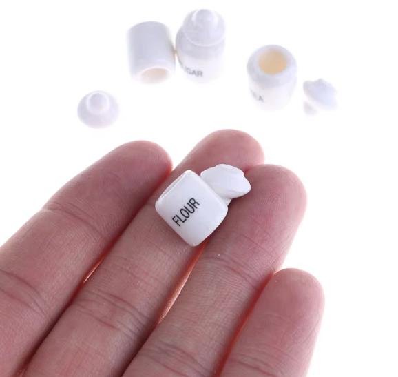 4 Pcs Miniature White Ceramic Storage Jars, Miniature Sugar Jars, Mini Tea Jars, Tiny Rice Jars, Min