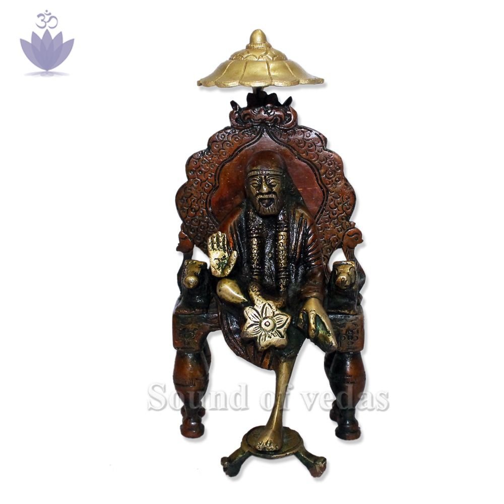 Shirdi Sai Baba Idol with Chatar