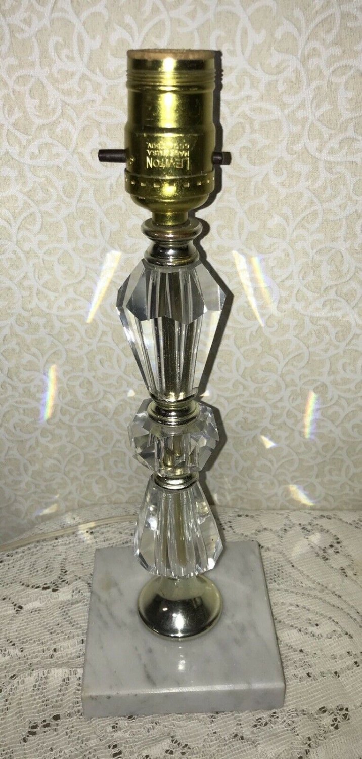 Deco Mid Century Crystal Lamp Vintage MCM Vanity Bedside Romantic Chic Regency