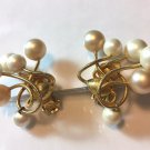 Vintage Hobe Clip Earrings Pearls Gold Tone Chic Retro Wedding Bridal Nice RARE
