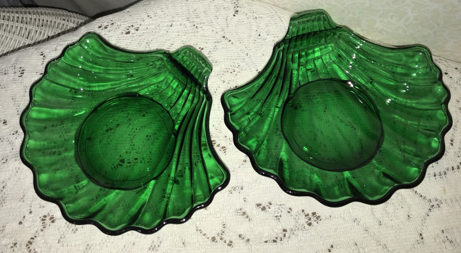 Vintage Green Dish Clam Shell Anchor Hocking Forest Emerald Mid Century Charm