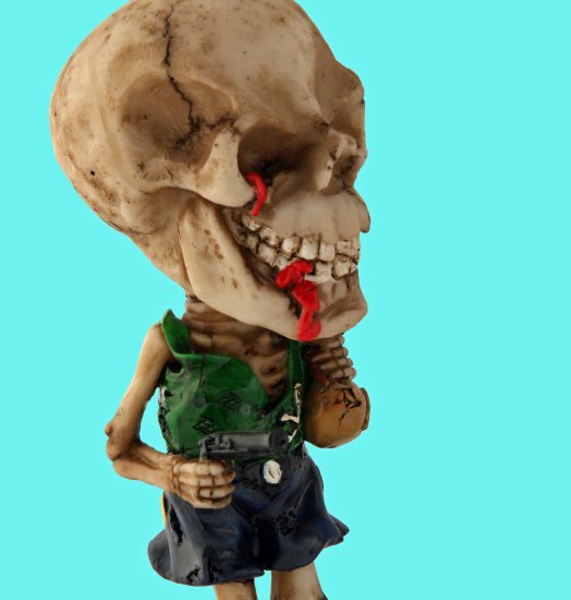 red skull bobblehead