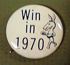 WIN IN 1970 DEMOCRATIC PARTY CAMPAIGN PIN DEMOCRAT MULE