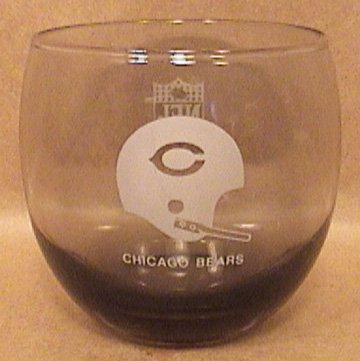 CHICAGO BEARS FOOTBALL SMOKED GLASS SHELL MOBIL GASOLINE PREMIUM 1969 1970