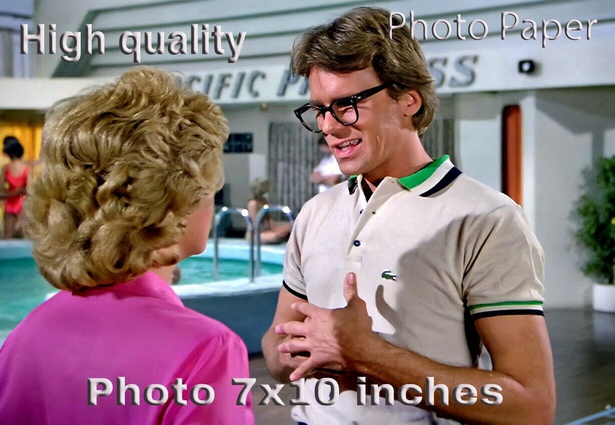 Richard Dean Anderson LOVE BOAT PHOTO HQ 10x7 inches #08