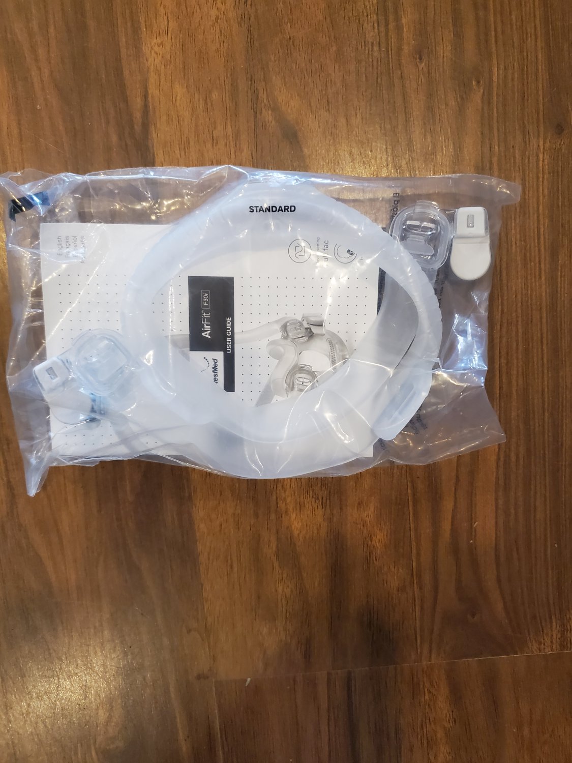 NEW OPEN BOX Resmed AirFit F30i Standard Frame