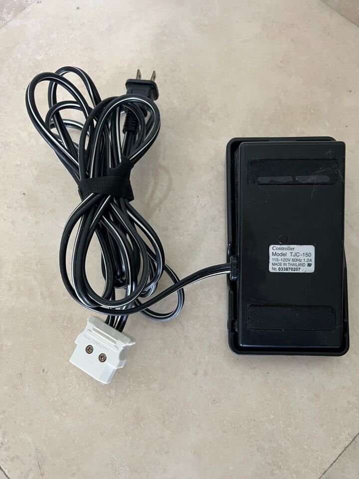 TJC-150 Sewing Machine Speed Controller Foot Pedal Janome 3 prong See connector pics