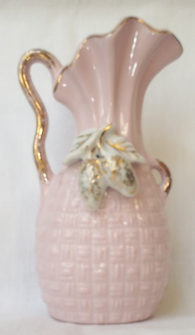 DECORATIVE PINK PORCELAIN EWER VASE ~PINK-WHITE-GOLD~PRETTY