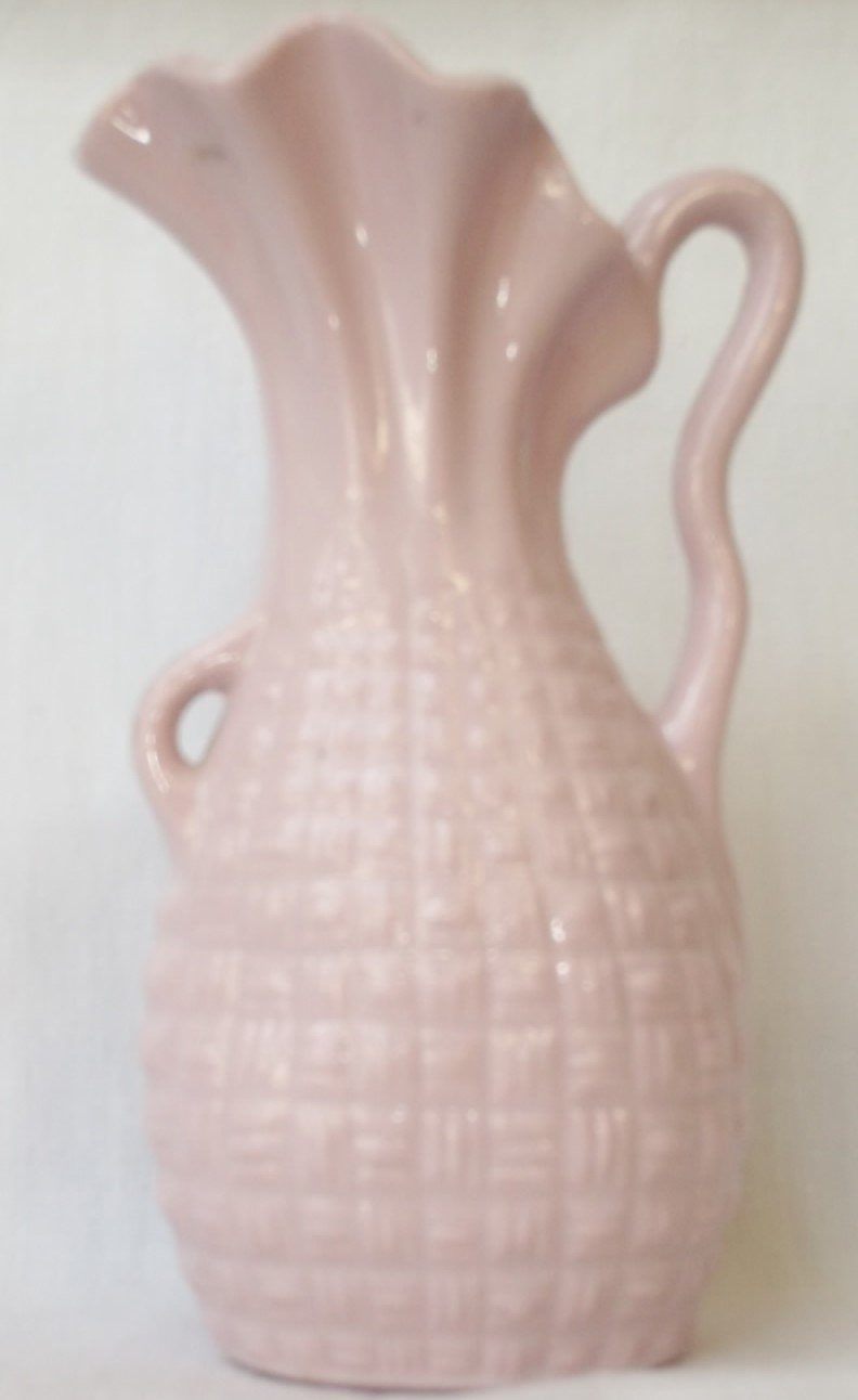 DECORATIVE PINK PORCELAIN EWER VASE PINKWHITEGOLDPRETTY