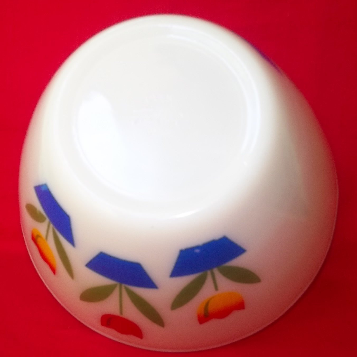 stacking mixing bowls