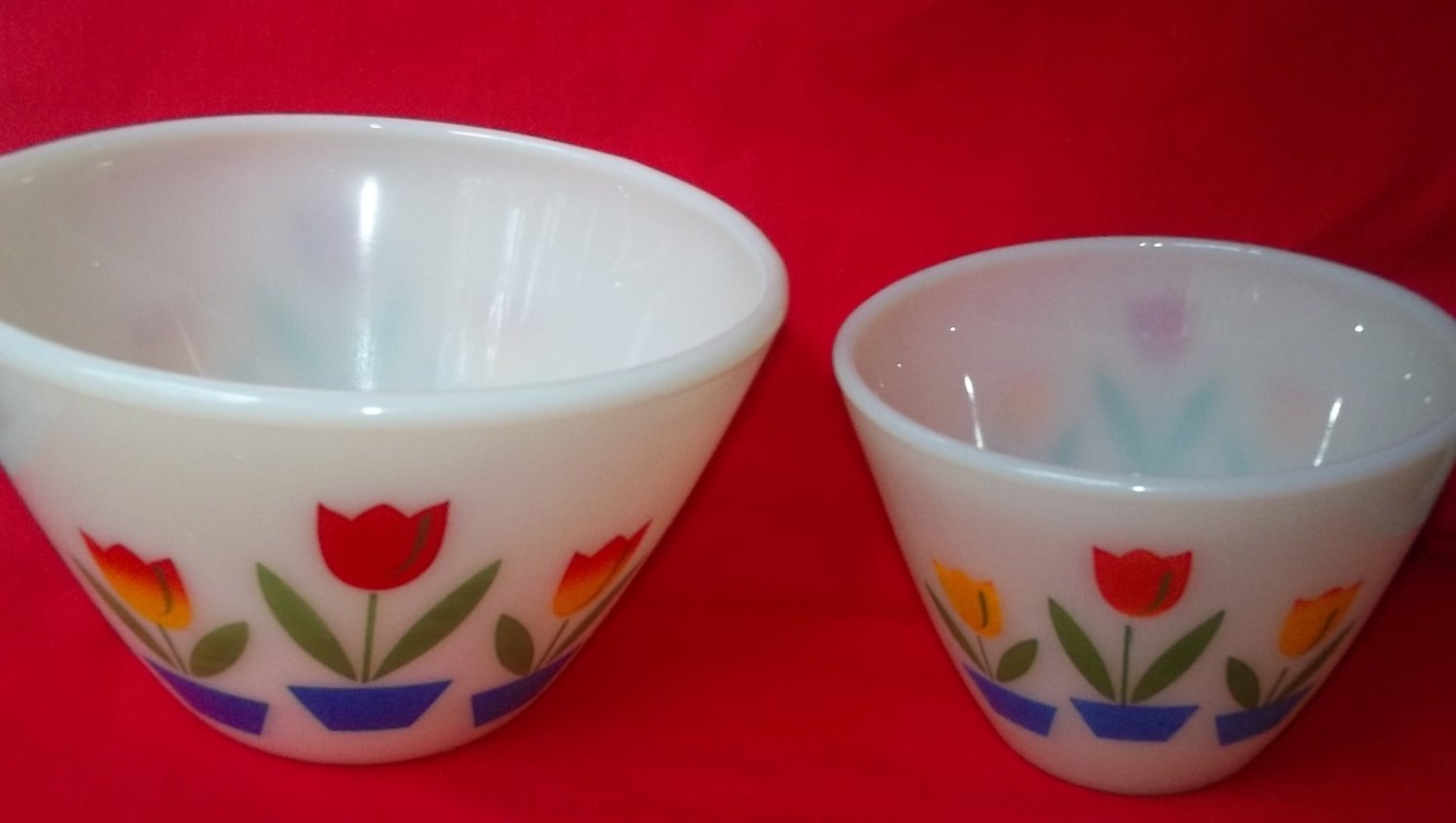 stacking mixing bowls