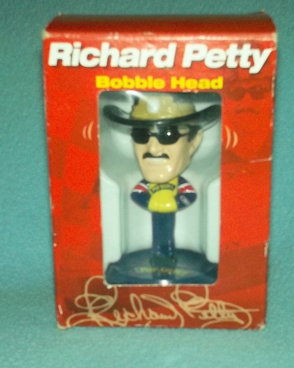 Pop Secret RICHARD PETTY Bobble Head 2002