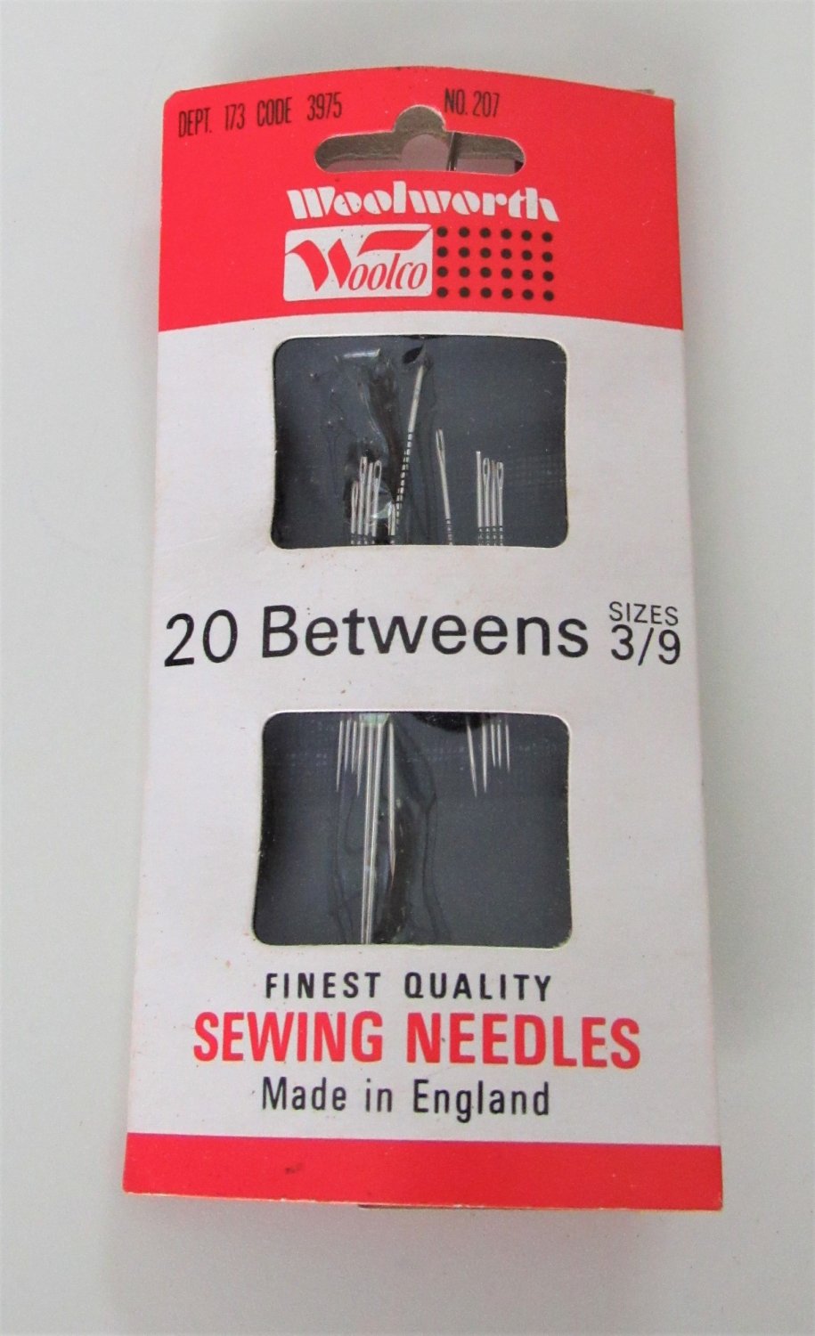 Vintage WOOLCO WOOLWORTH Sewing Needles Made in England Sizes 3/9