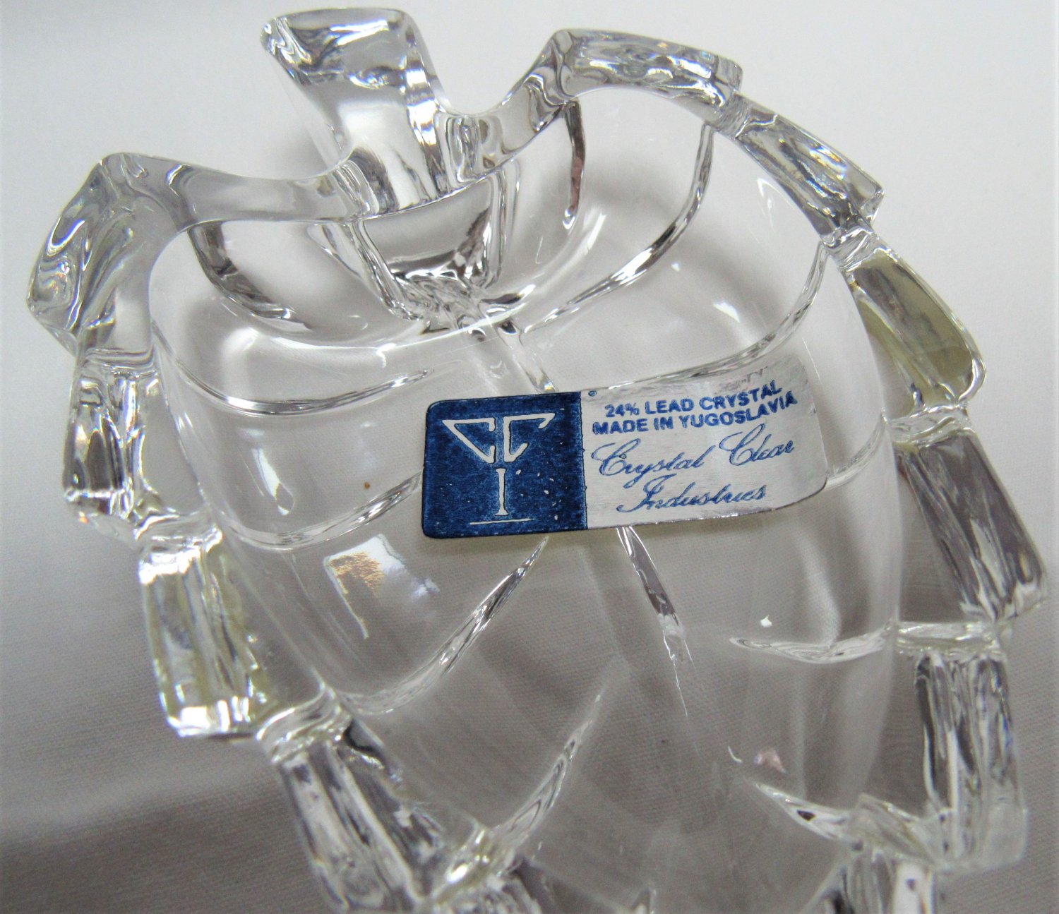 CRYSTAL CLEAR INDUSTRIES 24 LEAD CRYSTAL Leaf Trinket Dish YUGOSLAVIA