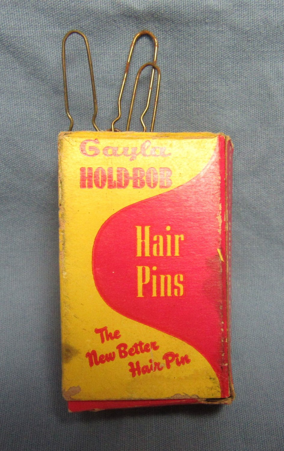 Vintage GAYLA HOLD BOB HAIR PINS Box With Pins 1940s Original Box