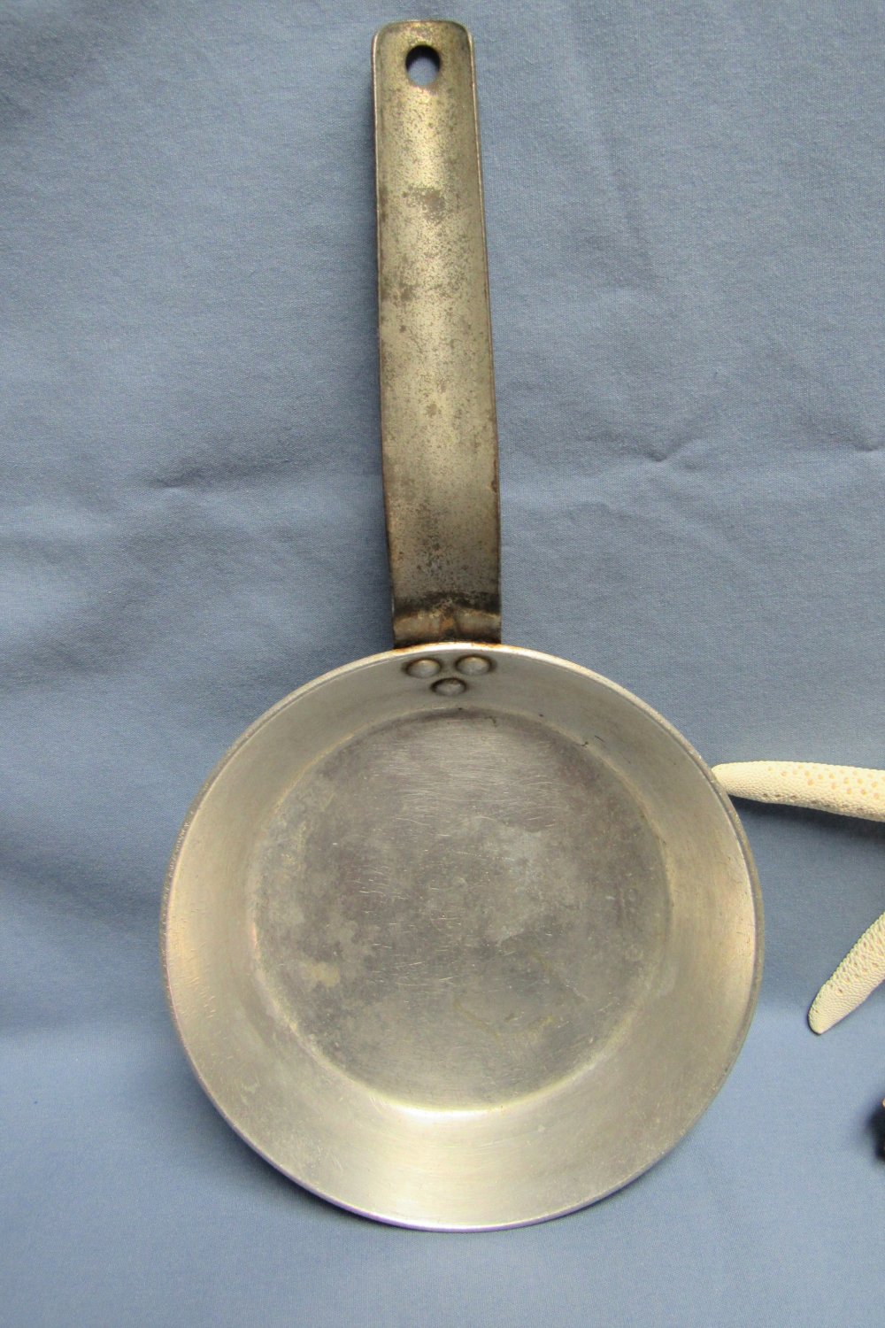 Vintage 5 1/2 Wear-Ever 2506 Aluminum Clad Frying Pan Made in USA