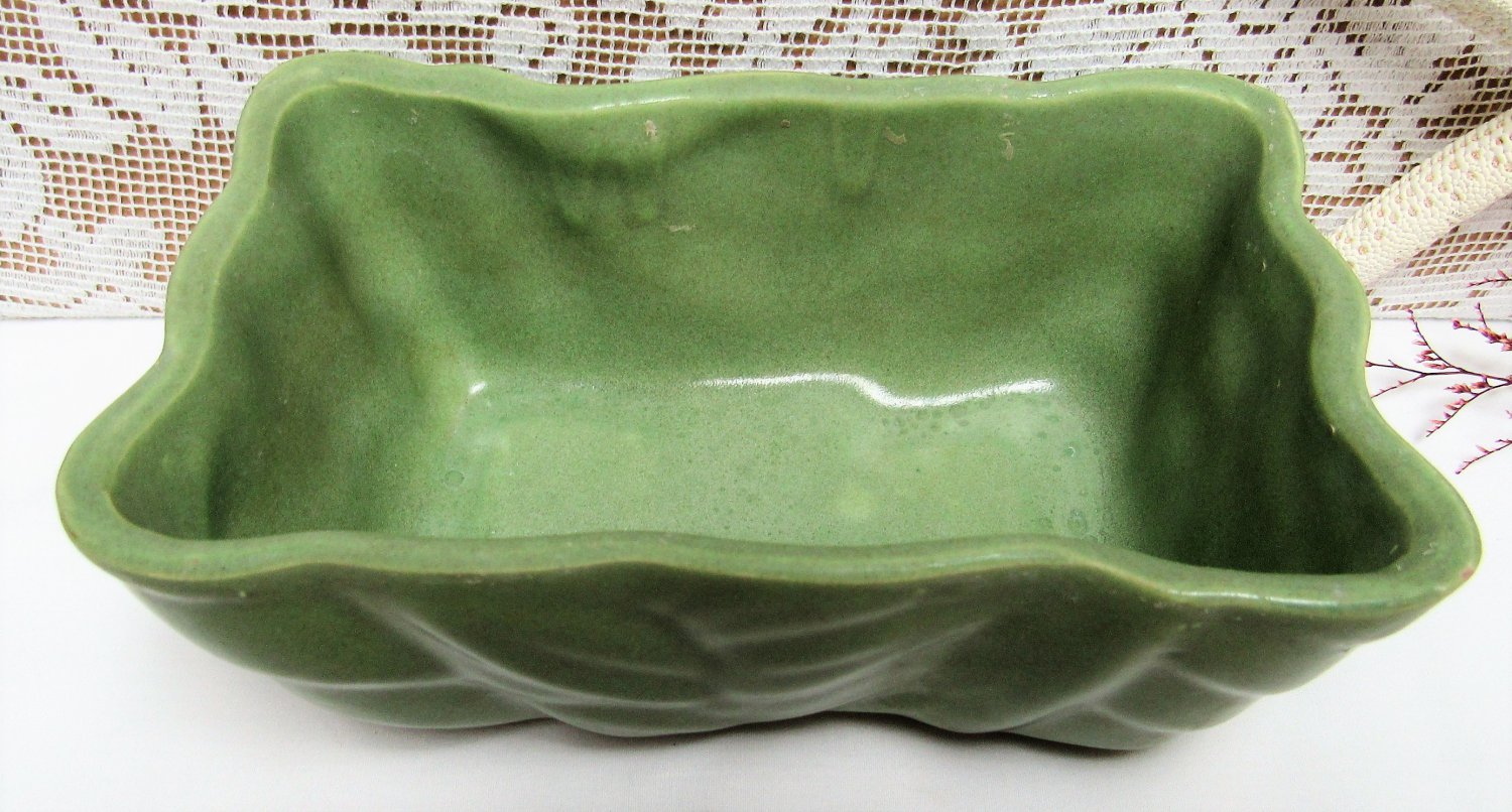 Vintage Light OLIVE GREEN Pottery PLANTER Leaf Design SP Mid Century