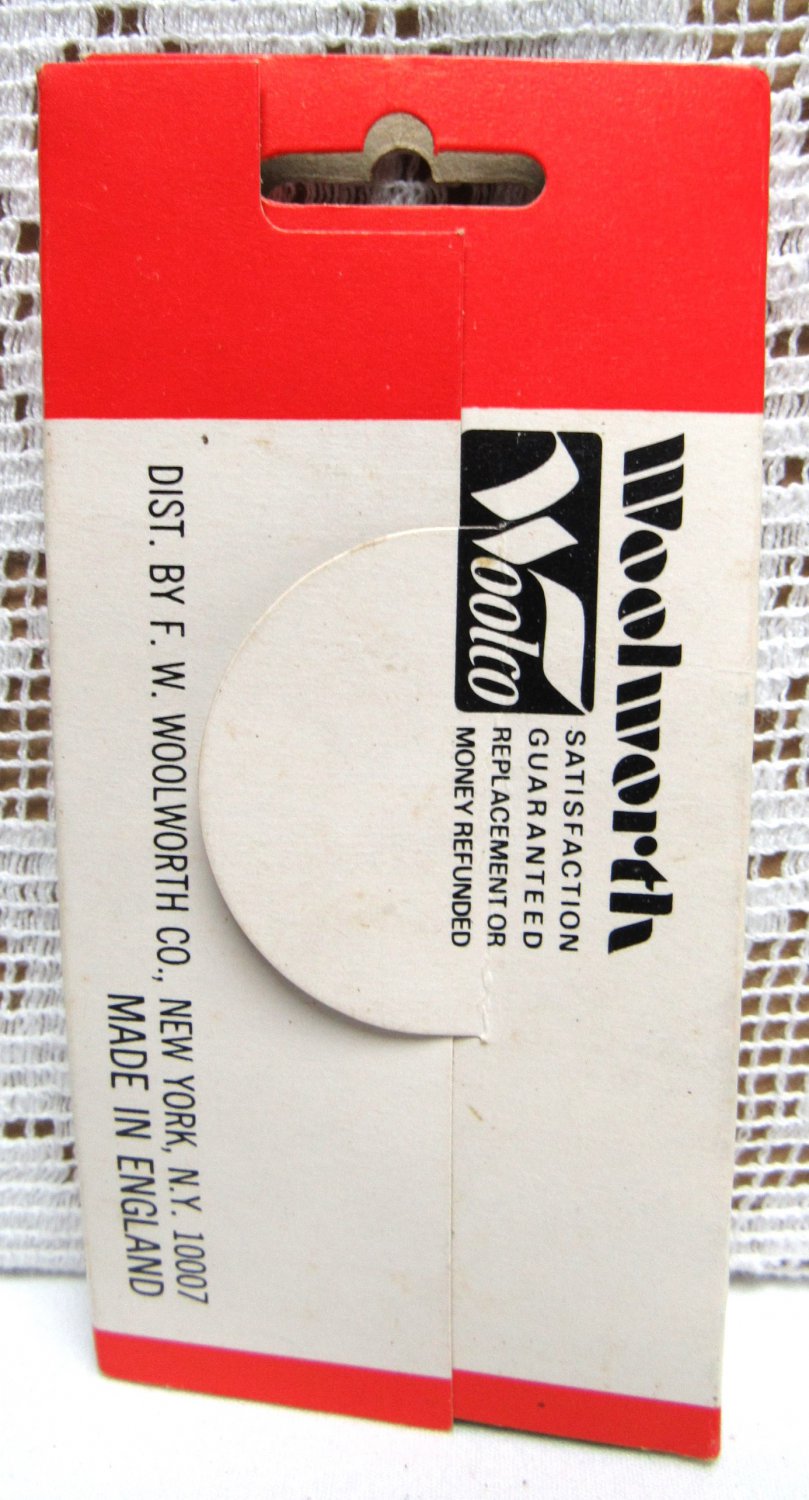 Vintage WOOLCO WOOLWORTH Sewing Needles Made in England Sizes 3/9