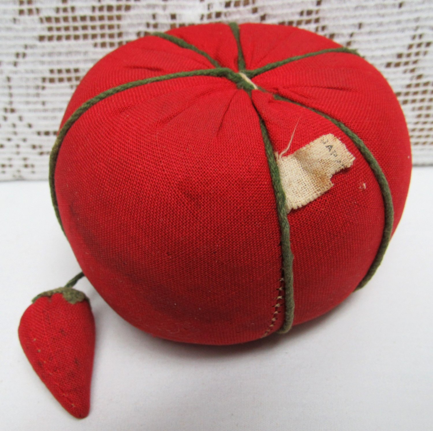Vintage SEWING Strawberry Tomato EMERY Pin Cushion JAPAN