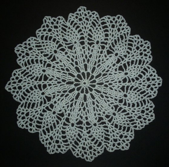 Hand Crochet Doily - Vintage Pattern - Pure White
