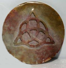 Triquetra Altar Tile
