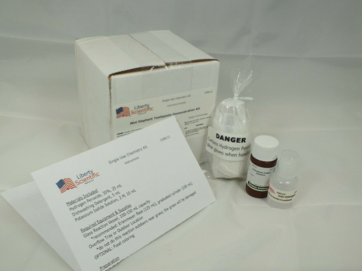 Mini Elephant's Toothpaste Single-Use Chemistry Kit