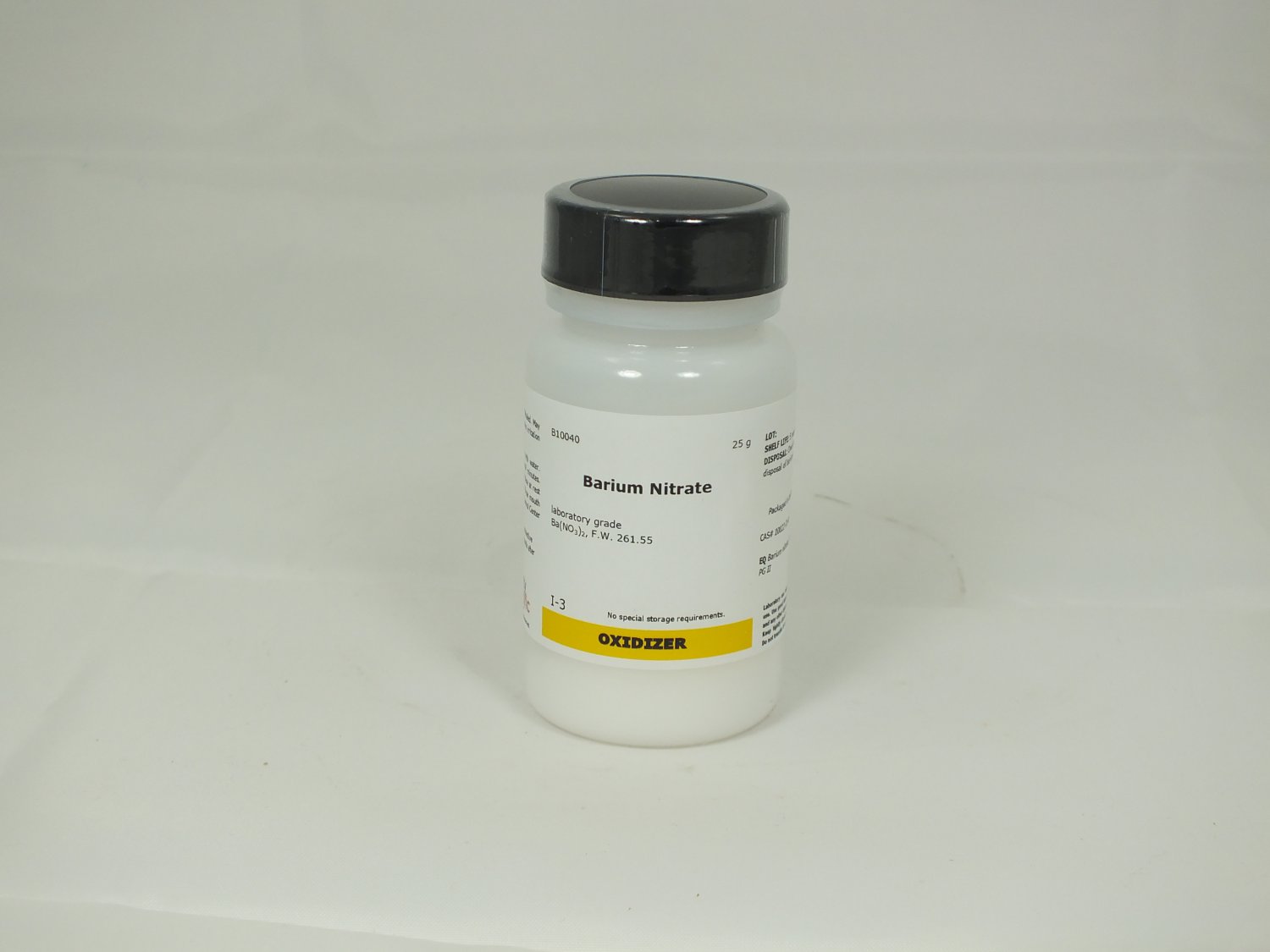 Barium Nitrate, laboratory grade, 25 g