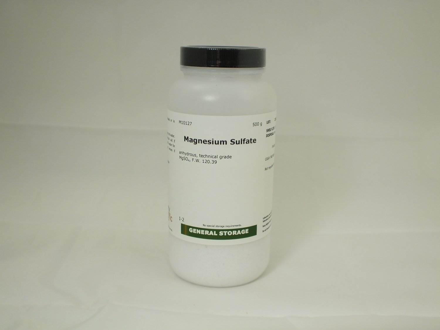 Magnesium Sulfate, anhydrous, technical grade, 500 g