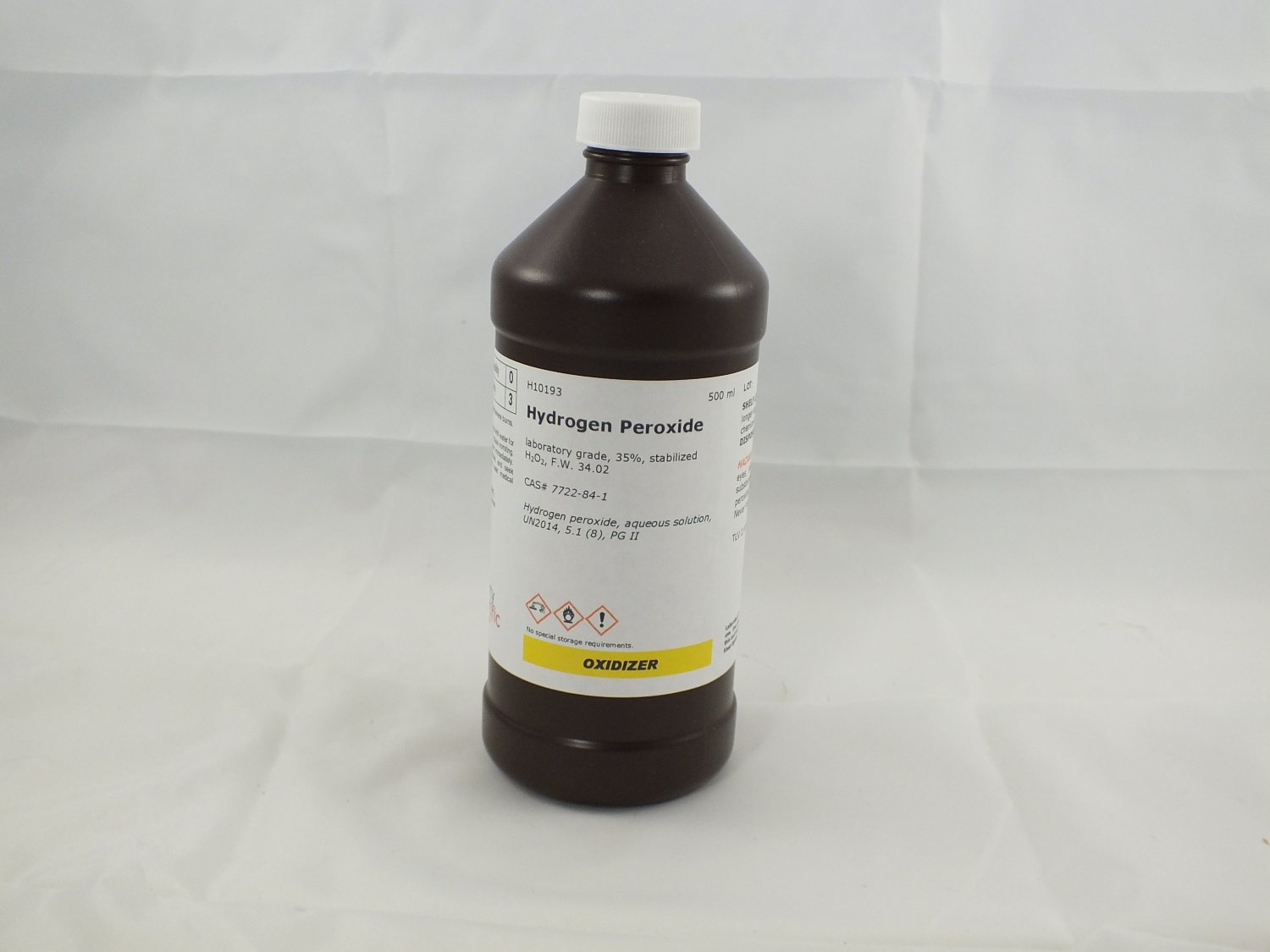 Hydrogen Peroxide, 35%, laboratory grade, 500 ml