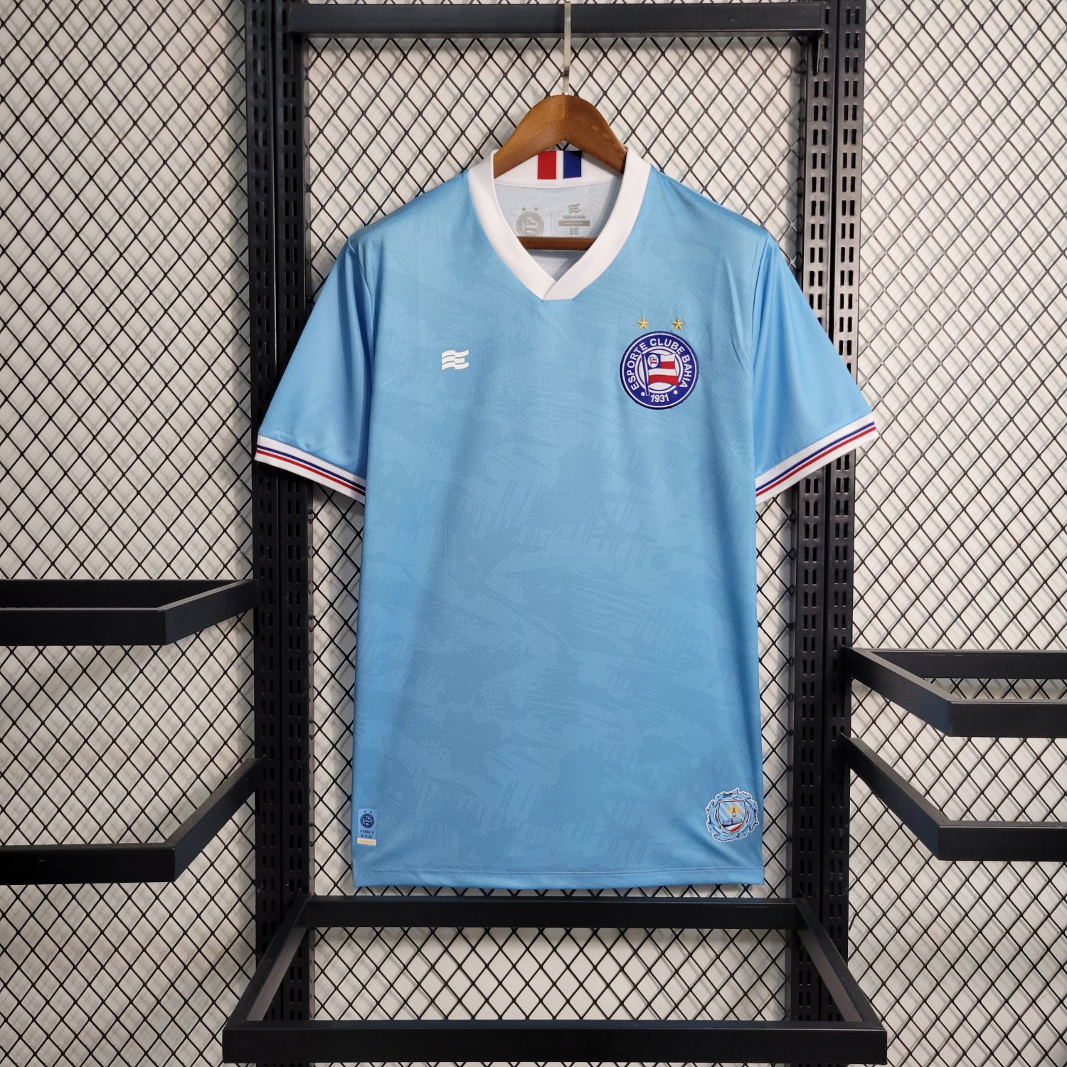 Soccer Jerseys: Clubs & National Teams