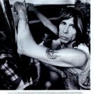 Steven Tyler 1 page magazine photo clipping N3870