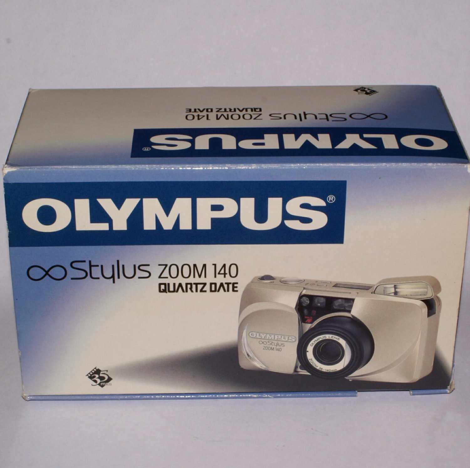 Olympus Infinity Stylus Zoom 140 Quartz Date autofocus 35mm film camera