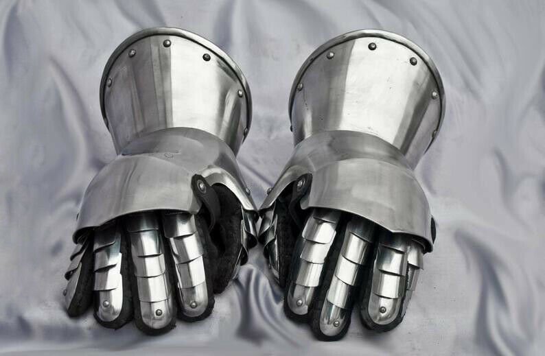 Medieval Crusader Gauntlets ~ Armor Gloves ~Hand protection ~Warrior ...