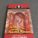 The Ghost and the Haunted Mansion Cleo Coyle (2009, Paperback Books)
