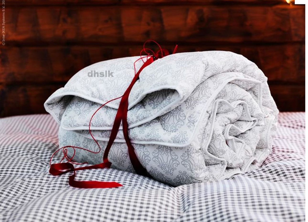 Ikea Annbritt Twin Bedspread Comforter White Gray Silver Warmth