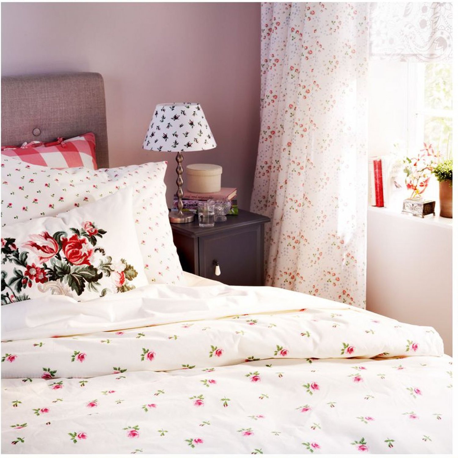 IKEA Emelina Knopp KING Duvet COVER Set PINK ROSEBUDS Roses Romantic