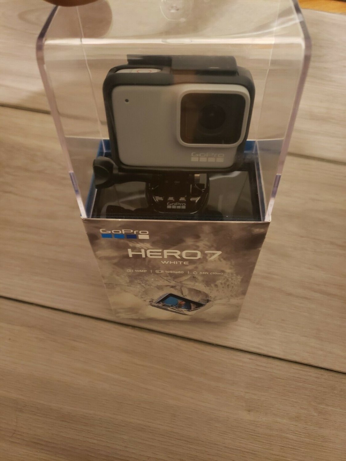 New Go Pro HERO 7 White