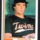 Minnesota Twins Dave Engle 1982 Topps Baseball Card # 738 nr mt