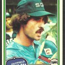 Chicago White Sox Bob Molinaro 1981 Topps Baseball Card 466 nr mt