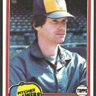 Milwaukee Brewers Paul Mitchell 1981 Topps Baseball Card # 449 nr mt